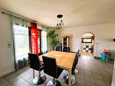 Maison - 132 m² - 5 pièces