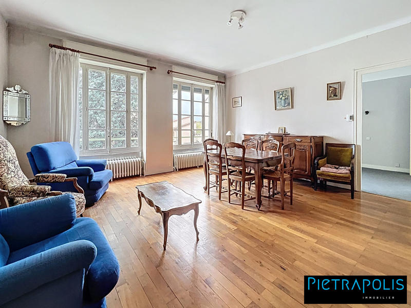 Maison ancienne - 178 m² - 7 pièces