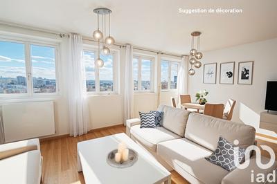 Appartement - 90 m² - 5 pièces