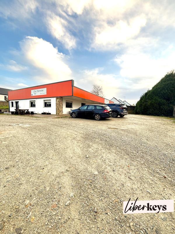 Local commercial - 471 m² - 1 pièce