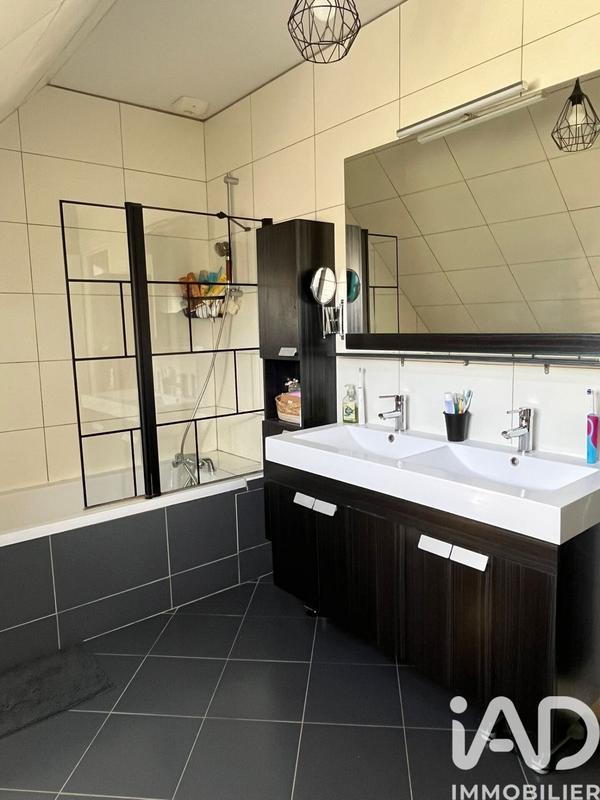 Maison - 164 m² - 7 pièces