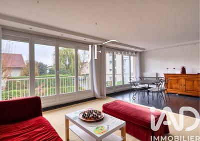 Appartement - 94 m² - 4 pièces