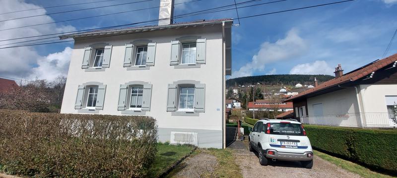 Maison traditionnelle - 162 m² - 9 pièces