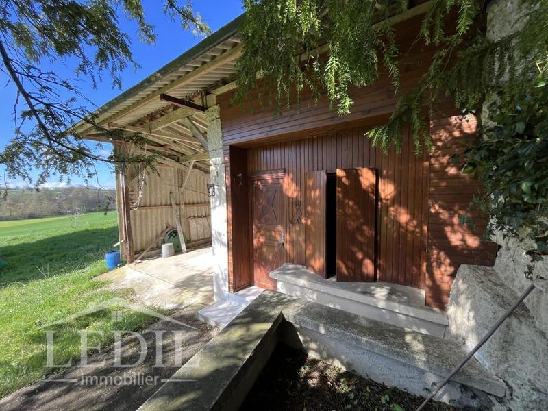 Propriété - 143 m² - 2 pièces