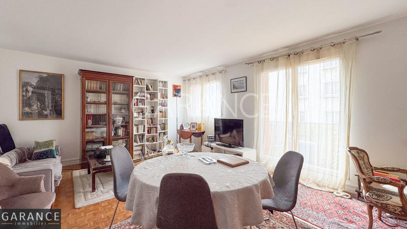 Appartement - 85 m² - 4 pièces