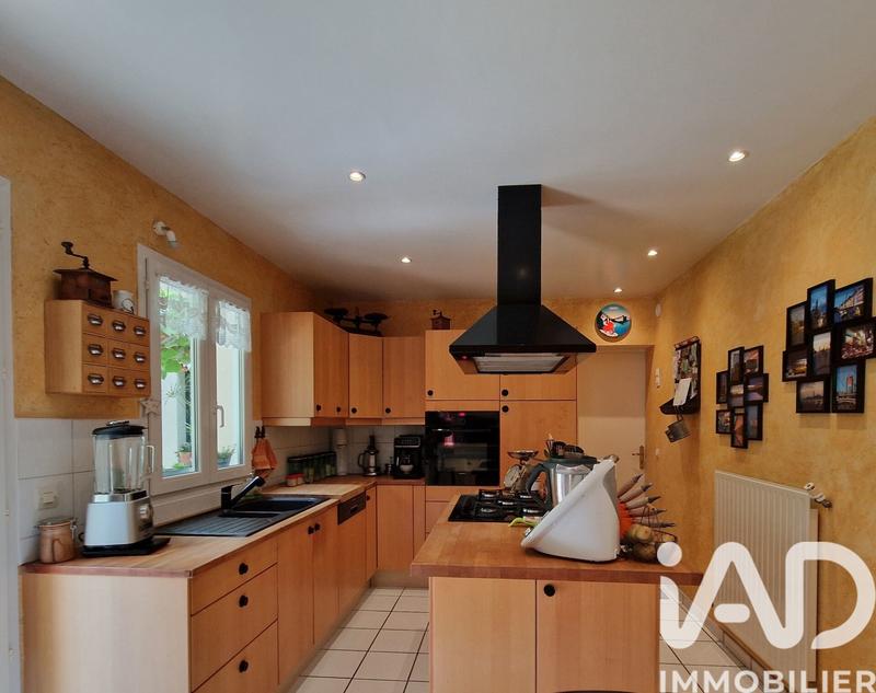 Maison - 142 m² - 7 pièces