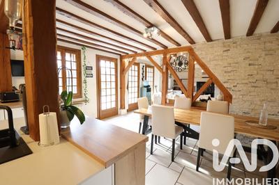 Maison - 190 m² - 8 pièces