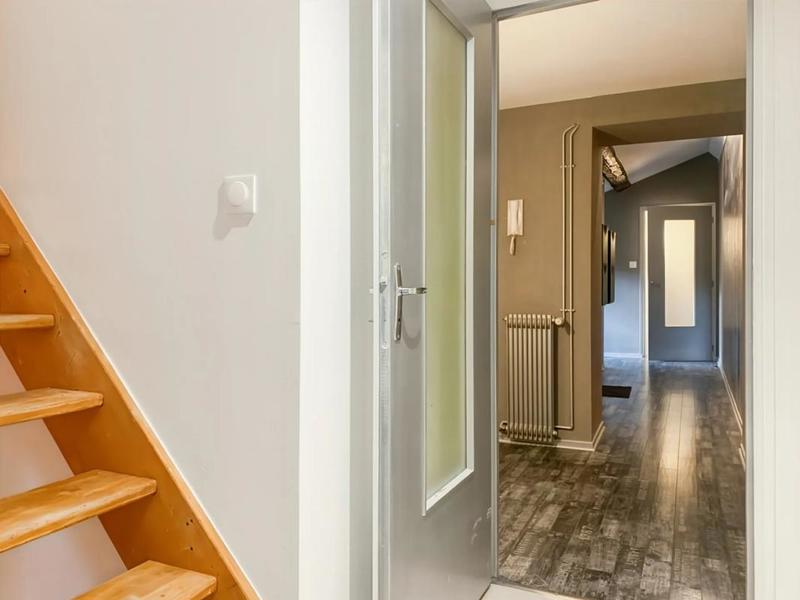 Duplex - 121 m² - 8 pièces