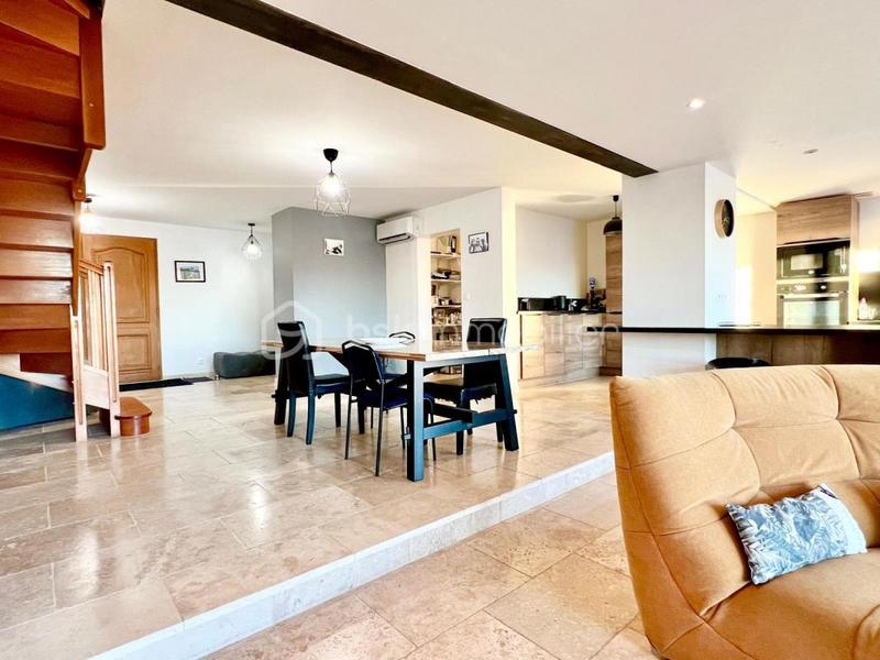 Villa - 165 m² - 6 pièces