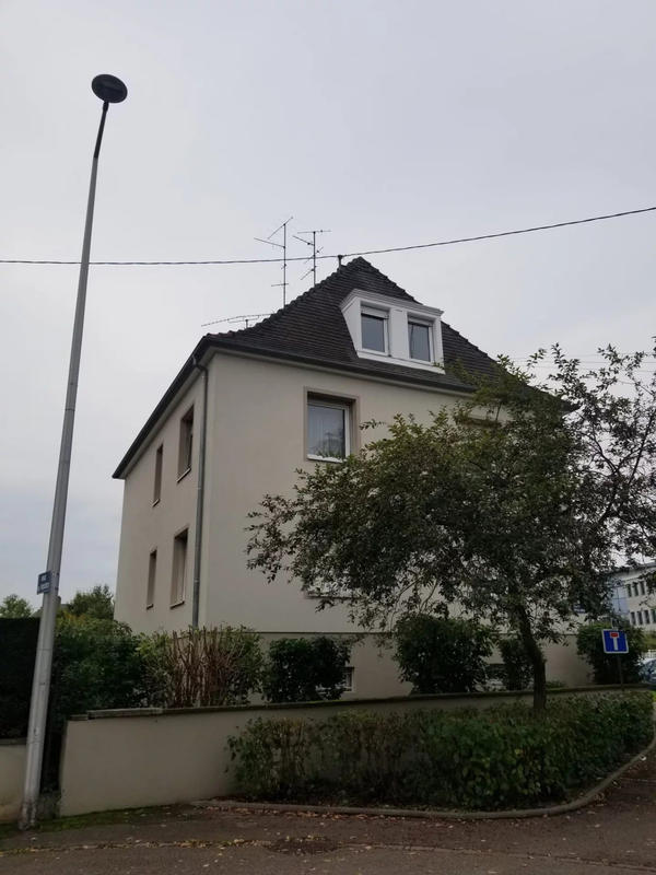 Maison - 189 m² - 8 pièces
