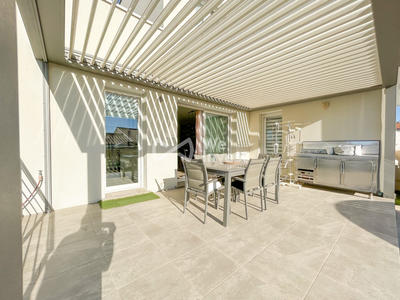 Villa - 103 m² - 4 pièces