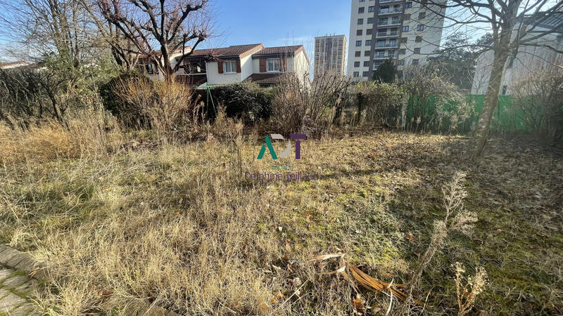 Maison - 121 m² - 6 pièces