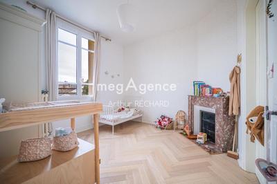 Maison - 102 m² - 5 pièces