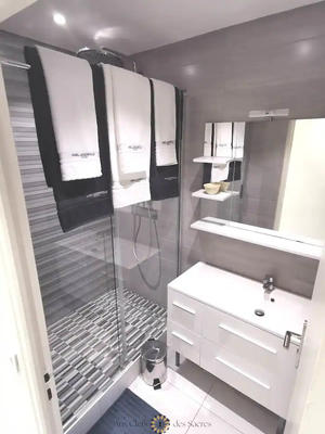 Appartement - 75 m² - 3 pièces