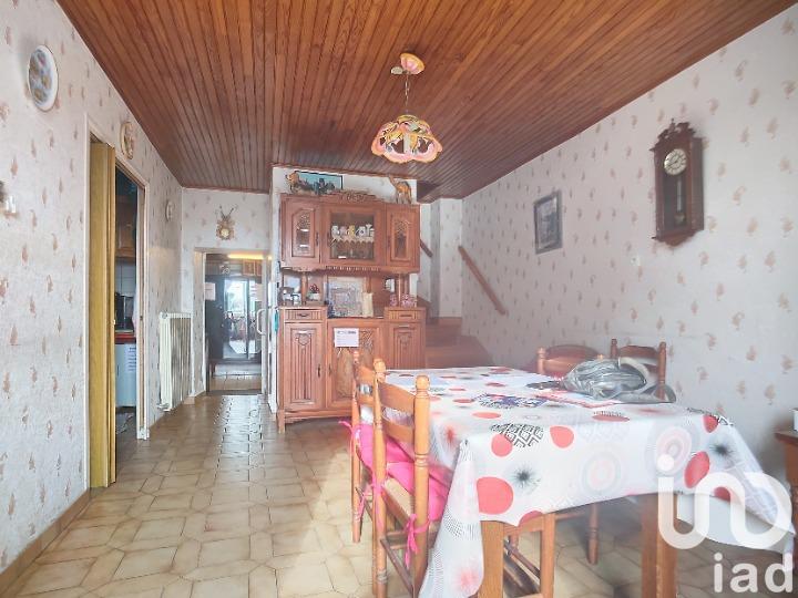 Maison - 80 m² - 5 pièces