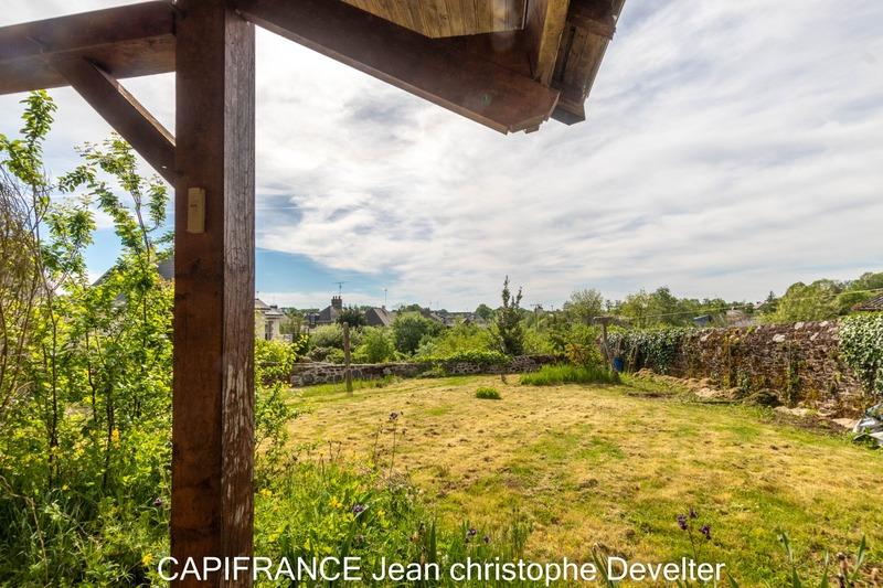 Maison en pierre - 100 m² - 6 pièces