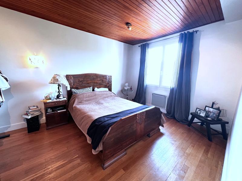 Appartement - 122 m² - 7 pièces