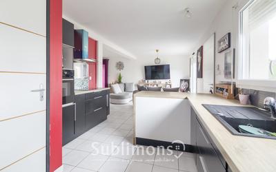 Maison - 105 m² - 5 pièces