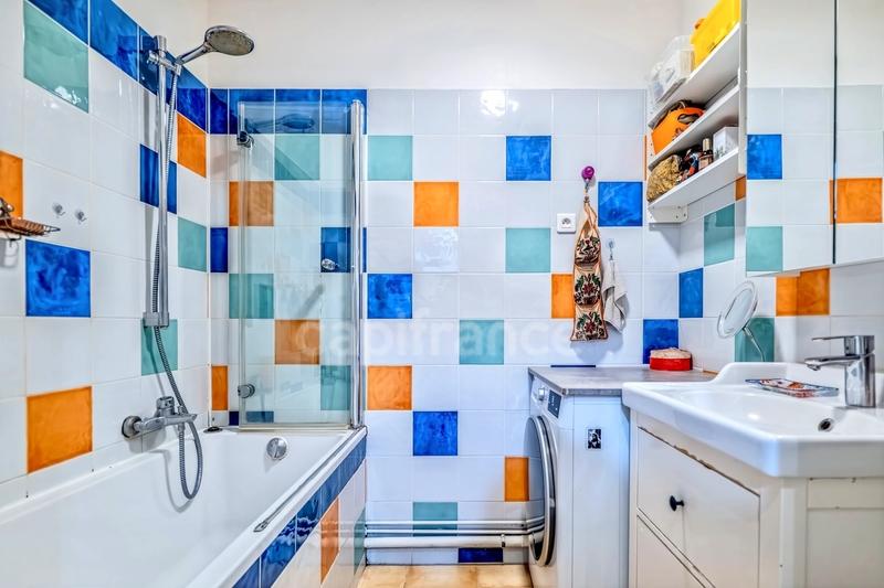 Appartement - 75 m² - 4 pièces