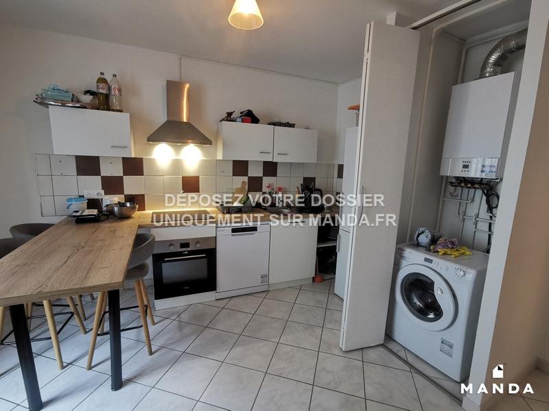 Chambre - 11 m² - 4 pièces