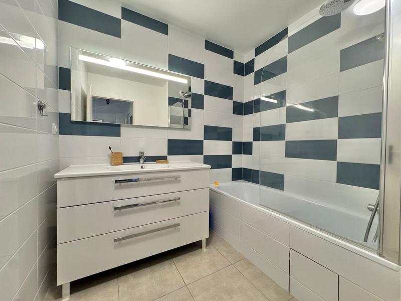 Appartement - 102 m² - 4 pièces