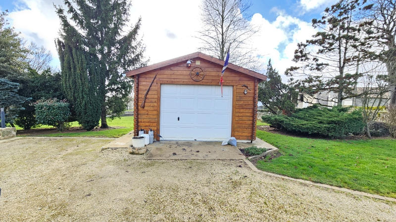 Maison - 102 m² - 5 pièces