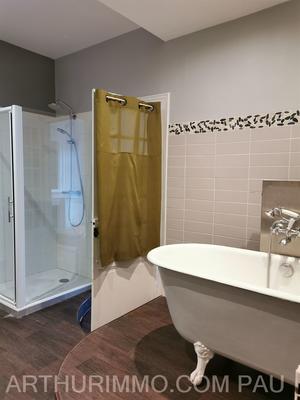 Appartement - 170 m² - 5 pièces