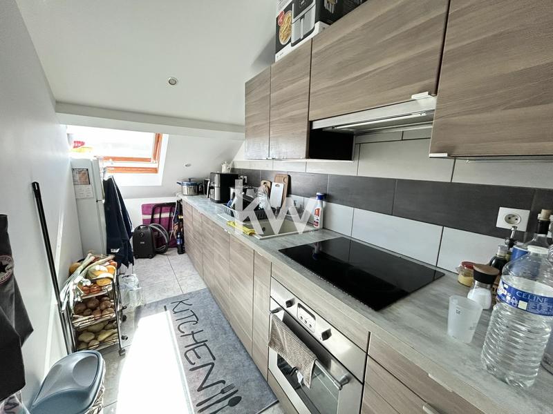 Maison - 318 m² - 7 pièces