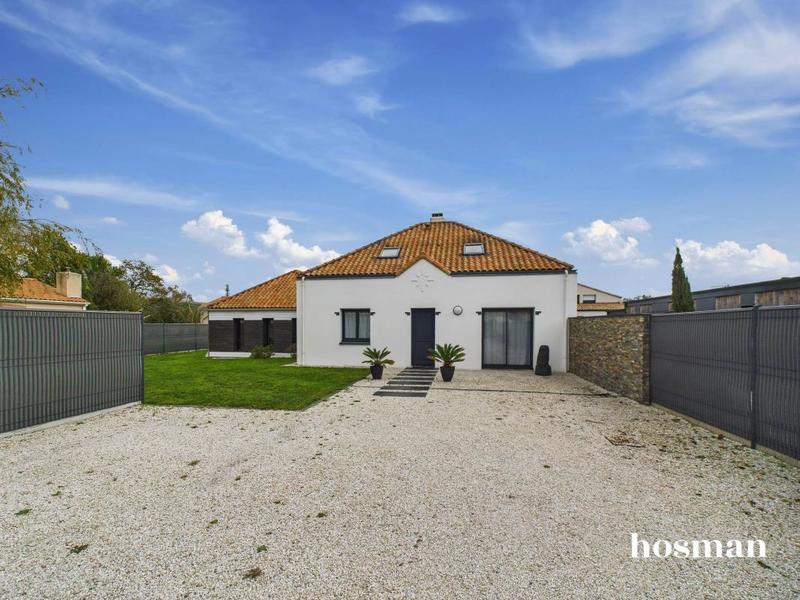 Maison - 172 m² - 8 pièces