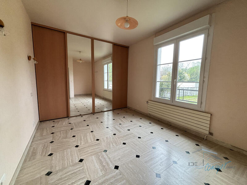 Maison - 170 m² - 6 pièces