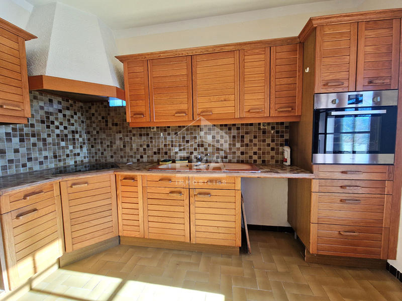 Maison - 76 m² - 3 pièces