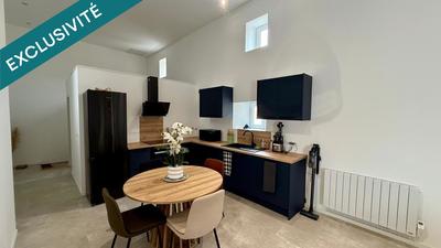 Maison - 220 m² - 9 pièces