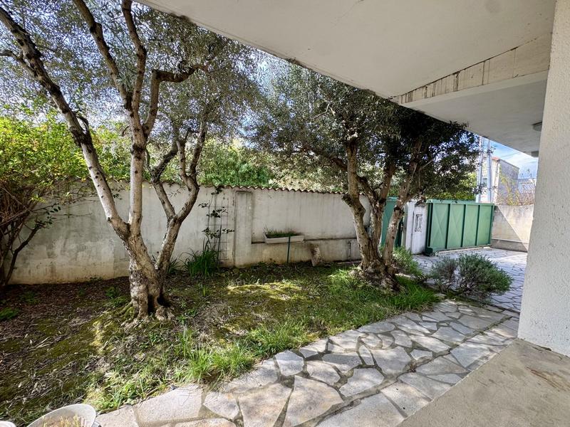 Maison - 200 m² - 10 pièces