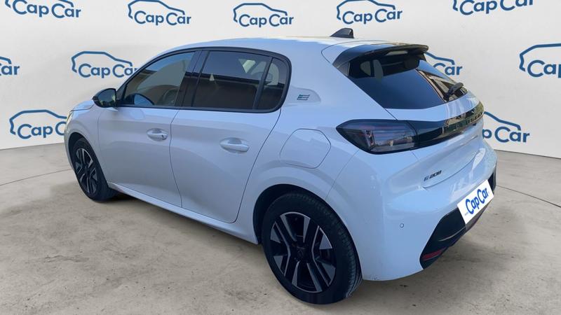 Peugeot E-208 136 50 kWh Business