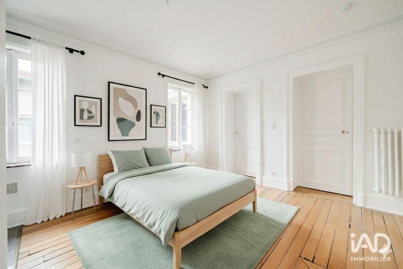 Appartement - 305 m² - 7 pièces