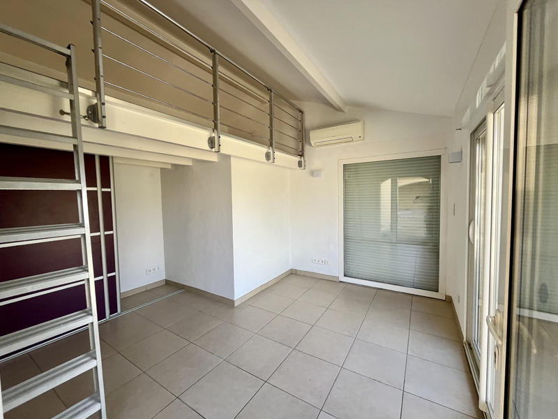 Maison - 165 m² - 6 pièces