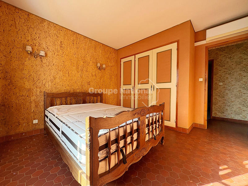 Maison - 136 m² - 4 pièces