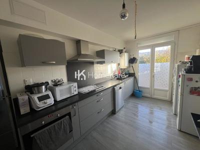 Maison de ville - 90 m² - 4 pièces