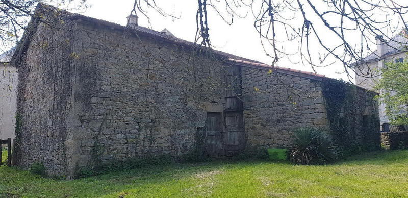 Maison - 130 m² - 2 pièces