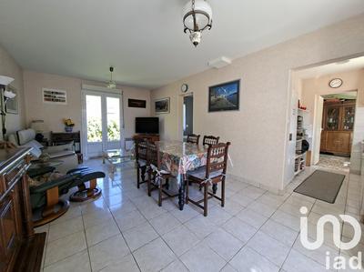 Maison - 85 m² - 4 pièces