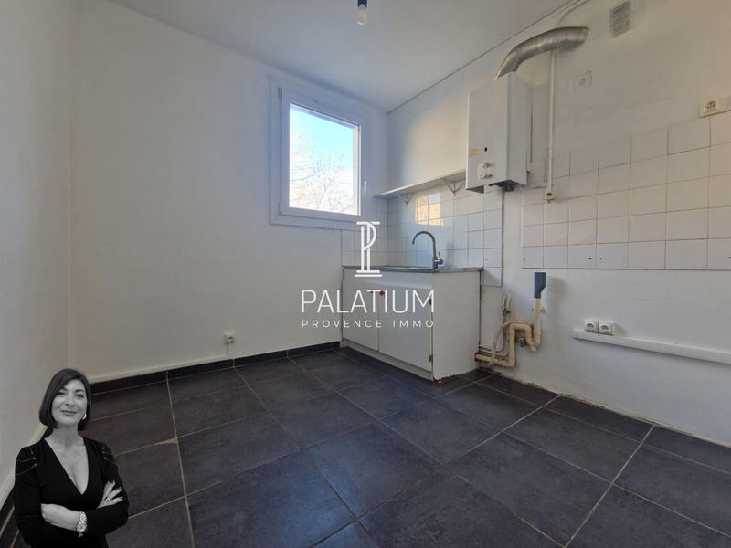 Appartement - 56 m² - 3 pièces