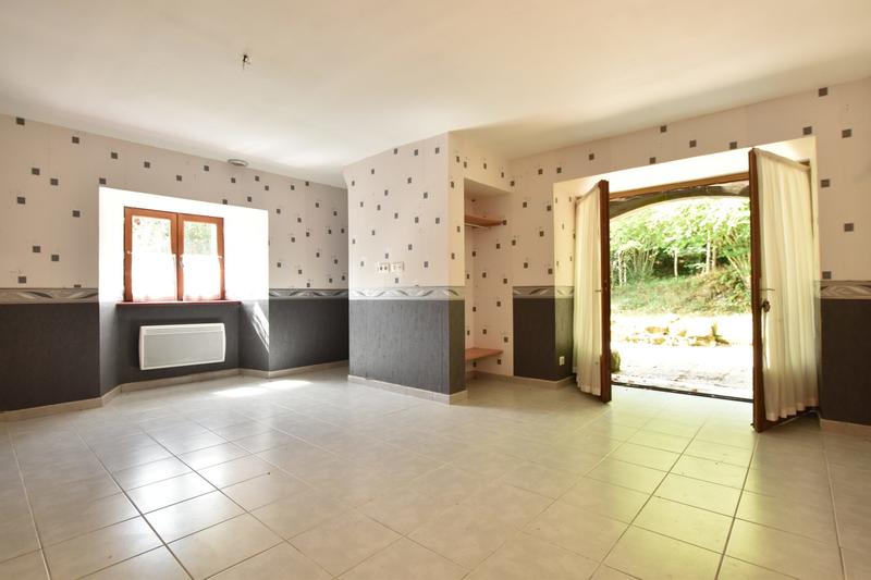 Maison traditionnelle - 238 m² - 10 pièces