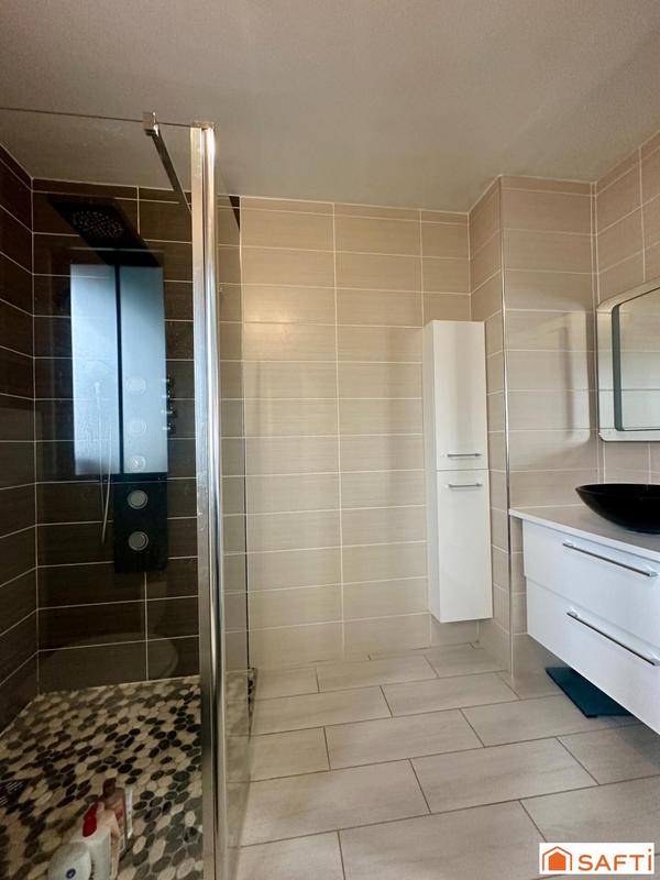 Maison - 105 m² - 5 pièces