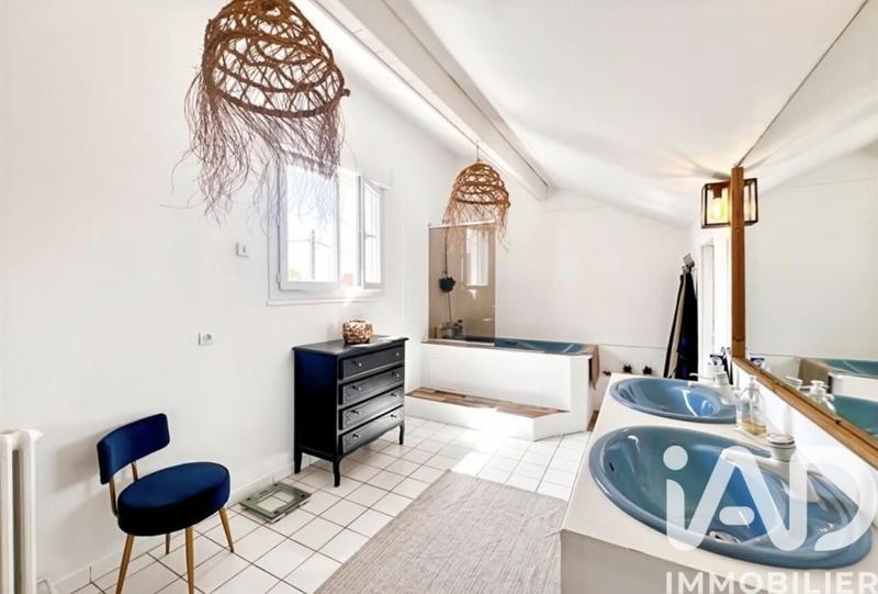 Maison - 183 m² - 6 pièces