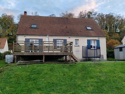 Maison - 140 m² - 5 pièces