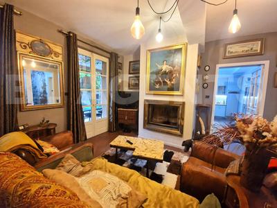 Maison - 145 m² - 5 pièces