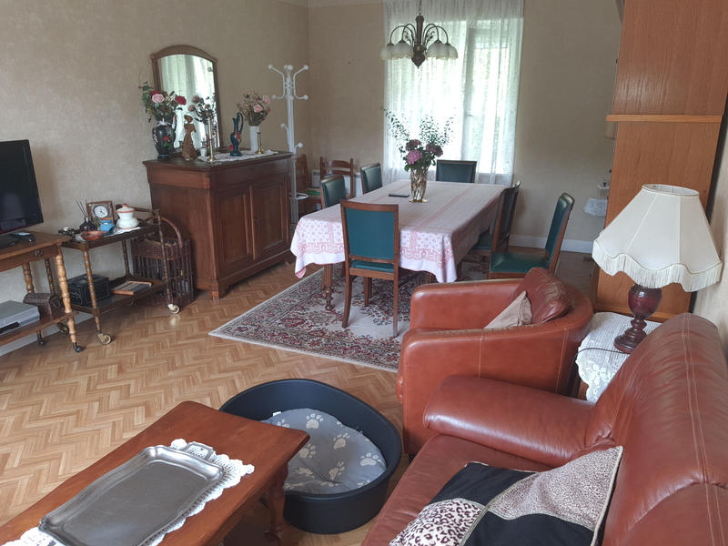 Propriété - 153 m² - 8 pièces