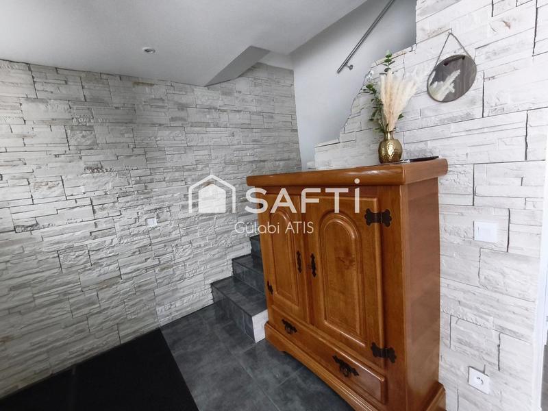 Maison - 148 m² - 8 pièces