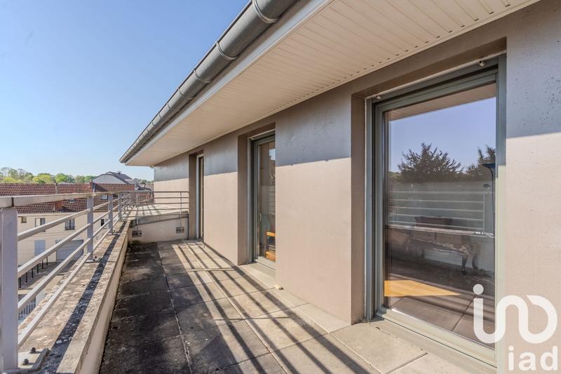 Appartement - 99 m² - 4 pièces