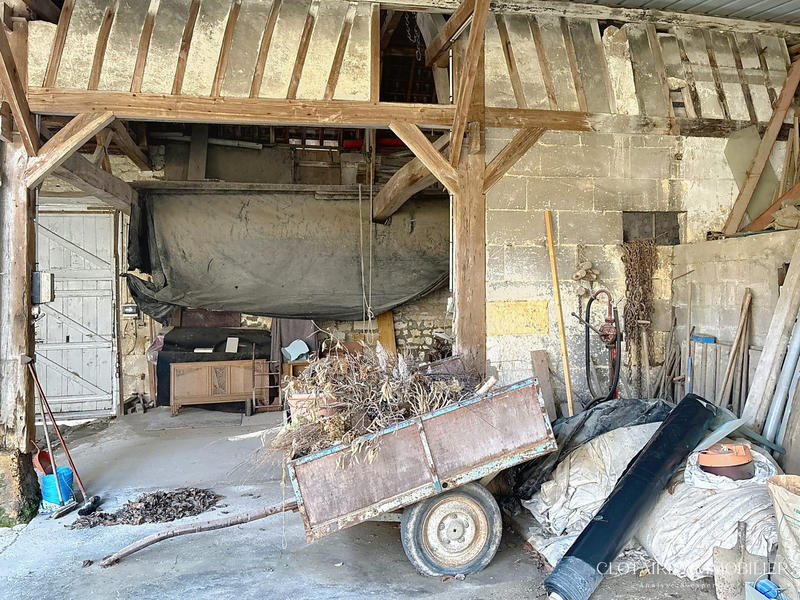 Ferme - 750 m² - 5 pièces